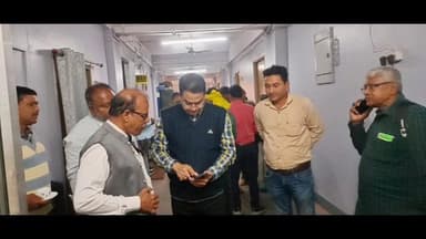 ডেবরা: বালিচক ফ্লাই ওভারের কাজে গতি আনতে মহকুমাশাসকের কার্যালয়ে বৈঠকে বিধায়ক, বিডিও সহ অনান্যরা