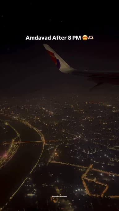 Night of Amdavad 🫶🏻
Via @skybound_dhyan
#aerialview #aerialvibes #citylights #citynights #nightlife #citylife #cityli...