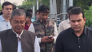 সাগর: আসন্ন গঙ্গাসাগর মেলার আগে বিভিন্ন গুরুত্বপূর্ণ পয়েন্টগুলি খতিয়ে দেখলেন জেলাশাসক।