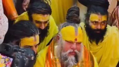 महावन: संत प्रेमानंद महाराज के गोकुल पहुंचने पर भक्ति से सरोवर हुआ, नंद भवन दर्शनों के लिए उमड़ी भीड़