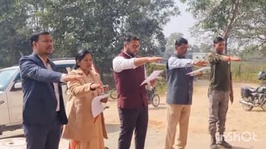 मनिका: मनिका प्रखंड कार्यालय में मनाया गया संविधान दिवस