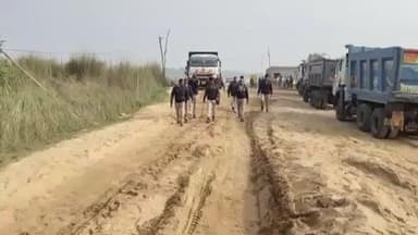 ତିର୍ତ୍ତୋଲ: ତିର୍ତ୍ତୋଲ ତହସିଲ ଅଧୀନ କିଳିପାଳ ବାଲିଘାଟରେ କେନ୍ଦ୍ରାଞ୍ଚଳ ଡିଆଇଜିଙ୍କ ଅଚାନକ ଚଢ଼ାଉ, ୩ ପ୍ରୋକଲିନ ମେସିନ,୪୩ ହାଇୱା ସହିତ ୬ ଜଣ ଅଟକ