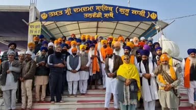 ਤਲਵੰਡੀ ਸਾਬੋ: ਤਖ਼ਤ ਸ੍ਰੀ ਦਮਦਮਾ ਸਾਹਿਬ ਵਿਖੇ ਬੰਦੀ ਸਿੰਘਾਂ ਦੀ ਰਿਹਾਈ ਅਤੇ ਖੁਦ ਮੁਖਤਿਆਰੀ ਲਈ ਕੱਢਿਆ ਪੈਦਲ ਮਾਰਚ