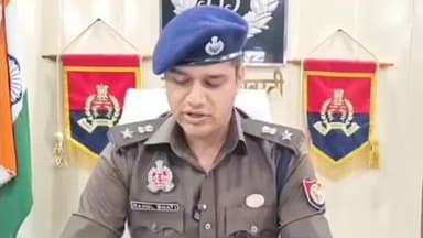 इकौना: इकौना थाना प्रभारी अखिलेश पांडेय ने निलंबित एसपी के खिलाफ कर्तव्यों में घोर लापरवाही और अनुशासनहीनता पर की कार्रवाई