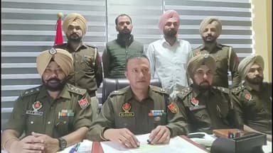 ਮਾਨਸਾ: ਬੁਢਲਾਡਾ ਪੁਲਿਸ ਨੇ ਬੰਬੀਹਾ ਗੈਂਗ ਦੇ ਗੁਰਗੇ ਨੂੰ ਦੋ ਪਿਸਤੌਲ ਇੱਕ ਦੇਸੀ ਕੱਟਾ ਜਿੰਦਾ ਕਾਰਤੂ ਸਮੇਤ ਕੀਤਾ ਮਾਮਲਾ ਦਰਜ