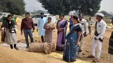 ఇబ్రహీంపట్నం: ధాన్యం కొనుగోలు చేసిన వివరాలు నిర్వాహకులు ఎప్పటికప్పుడు ఆన్ లైన్ లో నమోదు చేయాలి :అదనపు కలెక్టర్ (రెవిన్యూ) బి.ఎస్ లత