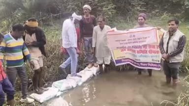 नटेरन: नटेरन जनपद उपाध्यक्ष नीलेश किरार ने खजूरी में जल संरक्षण कार्यक्रम में भाग लिया