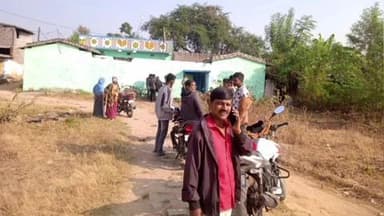 पालकोट: कटहल टोली बस्ती में 23 वर्षीय युवक ने घर में साड़ी से फांसी लगाकर आत्महत्या की