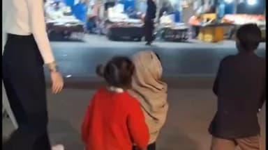 बोध गया: बोधगया में बाल भिखारियों से विदेशी पर्यटक परेशान, व्यवस्था पर उठे सवाल