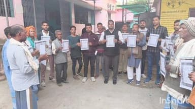 मानसी: मानसी प्रखंड कार्यालय में बीडीओ ने सभी कर्मियों को संविधान की प्रस्तावना का स्मरण कराया