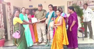 मोहखेड़: गोंडवाना महिला मोर्चा ने उमरानाला चौकी में अवैध शराब के खिलाफ कार्रवाई की मांग की, घेराव और आंदोलन की चेतावनी