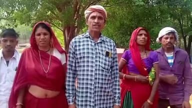 निवाली: जागृत आदिवासी दलित संगठन के सदस्य एसआईआर अपनी मांगों को लेकर कलेक्टर कार्यालय पहुंचे