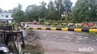 ചേർത്തല: തുറവൂർ - ചേർത്തല റെയിൽവെ സ്റ്റേഷനുകൾക്കിടയിലുള്ള ലവൽ ക്രോസ് 32 ഒറ്റപ്പുന്ന ഗേറ്റ് അടച്ചിട്ടും