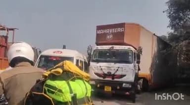 पेठ: सावळघाटातील ट्रॉफीक जाम चा रुग्णवाहीकेलाही बसला फटका