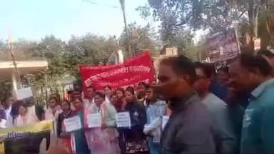 झींकपानी: आजीविका कर्मचारी संघ की अनिश्चितकालीन हड़ताल का छठवां दिन, कोई सुध लेने वाला नहीं