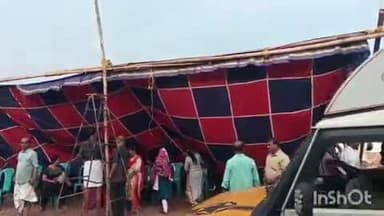 ഹൊസ്ദുർഗ്: ചെറുവത്തൂരിൽ പോലീസ് പൊളിച്ചുമാറ്റിയ സമരപ്പന്തൽ കർമ്മസമിതി പുനർനിർമിച്ചു