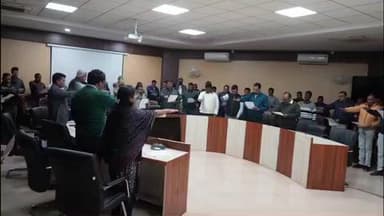 कटकमसांडी: संविधान दिवस पर कटकमसांडी में संविधान की प्रस्तावना का सामूहिक पाठ किया गया