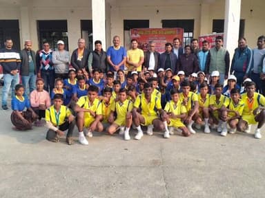 पुरवा: हिलौली के बचुवाखेड़ा स्टेडियम में आयोजित हुई ब्लाक स्तरीय क्रीड़ा प्रतियोगिता