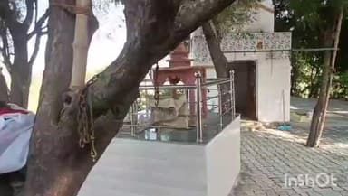 सेपउ: बाबू महाराज के मंदिर से पीतल के घंटे और नगदी की चोरी