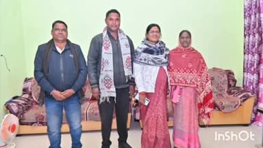 शंकरगढ़: बीजाडीह गांव में एस आई आर को लेकर सामरी विधायक उद्धेश्वरी पैकरा ने ग्रामीणों से मुलाकात कर की चर्चाएं