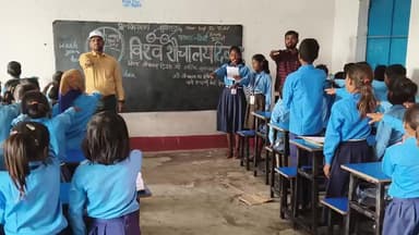 प्रखंड कार्यालय द्वारा विश्व शौचालय दिवस पर अभियान चलाया गया ।