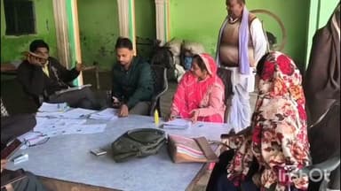 सिरौली गौसपुर: नायब तहसीलदार, बीडीओ, सीडीपीओ सहित कई अधिकारियों ने कस्बा इचौली और अन्य बूथों का किया निरीक्षण