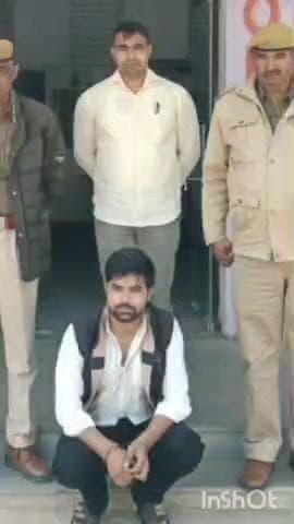 भरतपुर: अटलबंद थाना पुलिस ने मारपीट कर मोबाइल फोन पर धमकी देने के मामले में एक और आरोपी को किया गिरफ्तार