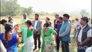 खूंटपानी: बड़ा गुंटिया पंचायत में सेवा का अधिकार सप्ताह के तहत शिविर आयोजित, विधायक ने लाभुकों को परिसंपत्तियां वितरित कीं