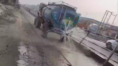 दलौदा: दलोदा में नल जल योजना का कार्य अब रात में होगा, अधिकारियों ने दिए निर्देश, पानी का छिड़काव किया गया