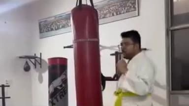 मोदनगंज: घोसी विधायक का वीडियो वायरल, लोग कर रहे खूब ट्रोल