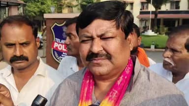 నిజామాబాద్ రూరల్: ఎమ్మెల్యే భూపతి రెడ్డి మీద కేసు నమోదు చేయాలని, డీసీపీ కి బీజేపీ జిల్లా అధ్యక్షులు దినేష్ పటేల్ కులచారి పిర్యాదు