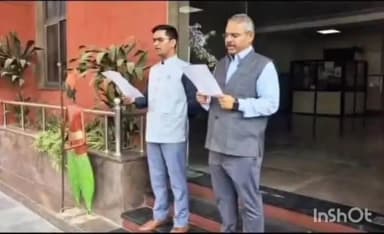 चीनोर: नगर निगम मुख्यालय में गूंजी संविधान की उद्देशिका