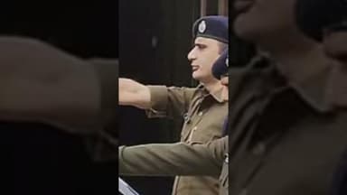 जिला पुलिस ने ली शपथ #dausapolice #police #satyawadimedia #boltadausa #socialmedia #your #viralvideo