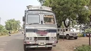 अंजड़: खराब ट्रक को घर के सामने खड़ा करने पर ड्राइवर की पिटाई, दो लोगों ने डंडे से पीटा