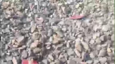 करौं: अज्ञात ट्रेन के चपेट में आने से बघनाडीह समीप मधुपुर जोड़ामो रेलखण्ड में एक व्यक्ति की मौत #ट्रैन #पथरोल #निधन #दुर्घटना