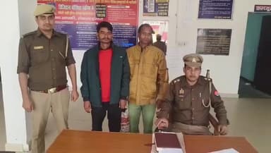 रुधौली: रुधौली थाने की पुलिस ने तहसील मोड कस्बा रूधौली से 2 अभियुक्तों को किया गिरफ्तार