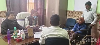 हसपुरा: सीएचसी अस्पताल हसपुरा में स्वास्थ्य विभाग द्वारा दिव्यांगता प्रमाण पत्र शिविर का आयोजन, 23 लोगों की हुई स्वास्थ्य जांच