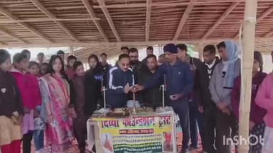 पिपरा: महाराजगंज में निशुल्क योग एवं आयुर्वेद शिविर का उद्घाटन हरिहरगंज सीओ ने दीप प्रज्वलित कर किया