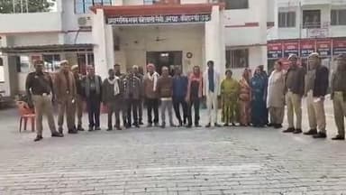 सिराथू: सैनी थाना में 9 मुकदमों के 12 वारंटी अभियुक्तों को पुलिस ने अलग-अलग जगह से किया गिरफ्तार