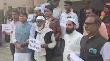 खलीलाबाद: देवरिया नासिर गांव में 2003 की मतदाता सूची से सैकड़ों नाम गायब, डीएम कार्यालय पहुंचकर ग्रामीणों ने की शिकायत