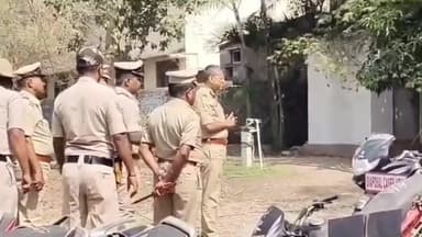 ಕಾಗವಾಡ: ಕಾನೂನು ಸುವ್ಯವಸ್ಥೆ ಧಕ್ಕೆ ಬರದಂತೆ ನೋಡಿಕೊಳ್ಳಿ: ಕಾಗವಾಡ ಪಟ್ಟಣದಲ್ಲಿ ಉತ್ತರ ವಲಯ ಐಜಿಪಿ ಡಾ. ಚೇತನಸಿಂಗ್ ರಾಠೋಡ್