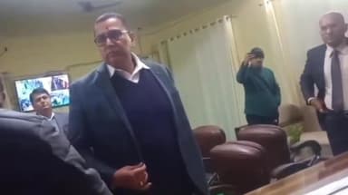 #चमोली जनपद के सबसे बड़े विश्वविद्यालय कैंपस कम महाविद्यालय में छात्र नेता ने उस वक्त हंगामा खड़ा कर दिया जब उच्च शिक्षा...