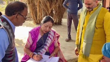 छतरपुर: विधायक ललिता यादव ने गौरगायं में निर्माणाधीन कृष्ण धाम का निरीक्षण किया