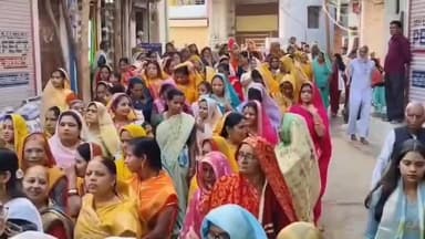 बटियागढ़: फुटेरा कला में तारण तरण जिनवाणी शोभायात्रा धूमधाम से निकाली गई