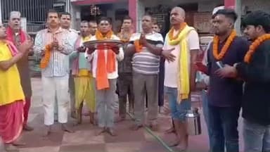 जरमुण्डी: बिहार के मत्स्य संसाधन मंत्री सुरेंद्र मेहता ने बासुकीनाथ दरबार में की पूजा-अर्चना