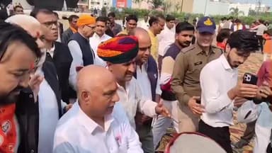 नरसिंहगढ़: भाजपा प्रदेश अध्यक्ष हेमंत खंडेलवाल पहली बार राजगढ़ पहुंचे, नरसिंहगढ़ में बुलडोजर से स्वागत, एसआईआर की समीक्षा की