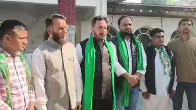 मुरादाबाद: AIMIM पदाधिकारी ने SIR के संबंध में प्रशासनिक अधिकारी को ज्ञापन देकर समय अवधि बढ़ाने की की मांग