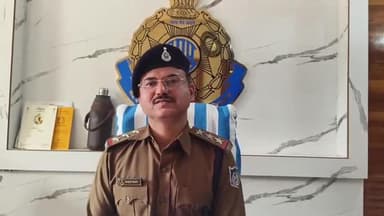 कुक्षी: ₹32 लाख के शेयर ट्रेडिंग मामले में कुक्षी पुलिस ने आरोपी के खिलाफ मामला दर्ज किया: टी आई राजेश यादव