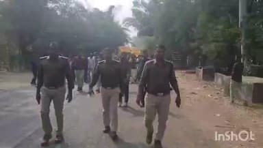 गैरतगंज: गौहरगंज की घटना के विरोध में गढ़ी कस्बा में बाजार बंद, नागरिकों ने एसडीएम को ज्ञापन सौंपा