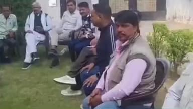 मासलपुर: मासलपुर चुंगी स्थित पूर्व विधायक आवास पर दो दिवसीय सर्वोदय संकल्प शिविर की तैयारी को लेकर कांग्रेसियों की बैठक आयोजित